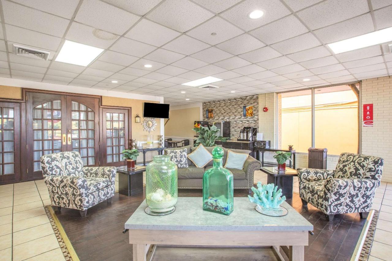 Econo Lodge Choice Hotels I 95 Savannah Gateway 24 Hour Fitness Center On Site Guest Laundry On Site Perkins Restaurant Georgetown Eksteriør bilde