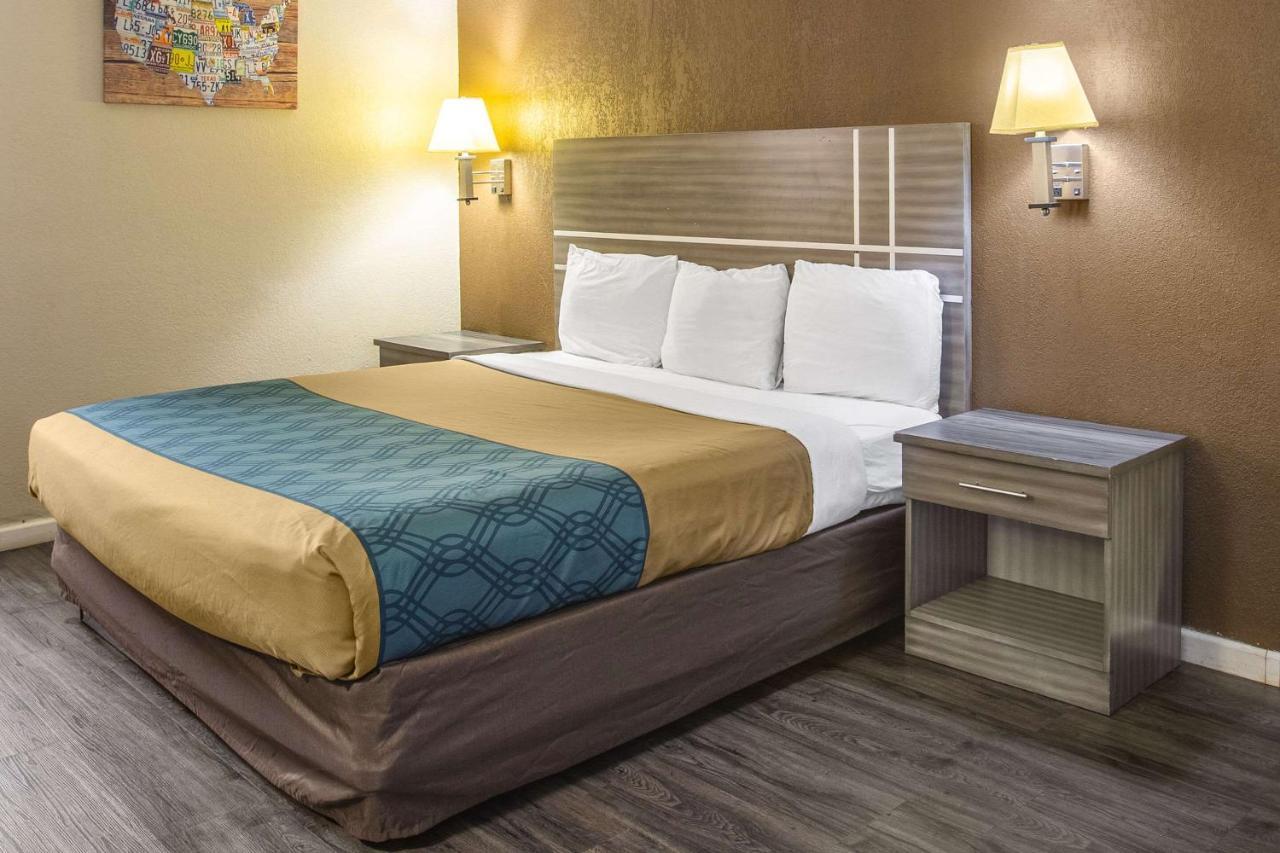 Econo Lodge Choice Hotels I 95 Savannah Gateway 24 Hour Fitness Center On Site Guest Laundry On Site Perkins Restaurant Georgetown Eksteriør bilde