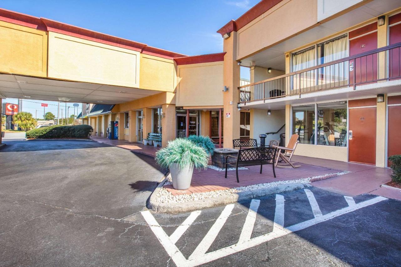 Econo Lodge Choice Hotels I 95 Savannah Gateway 24 Hour Fitness Center On Site Guest Laundry On Site Perkins Restaurant Georgetown Eksteriør bilde