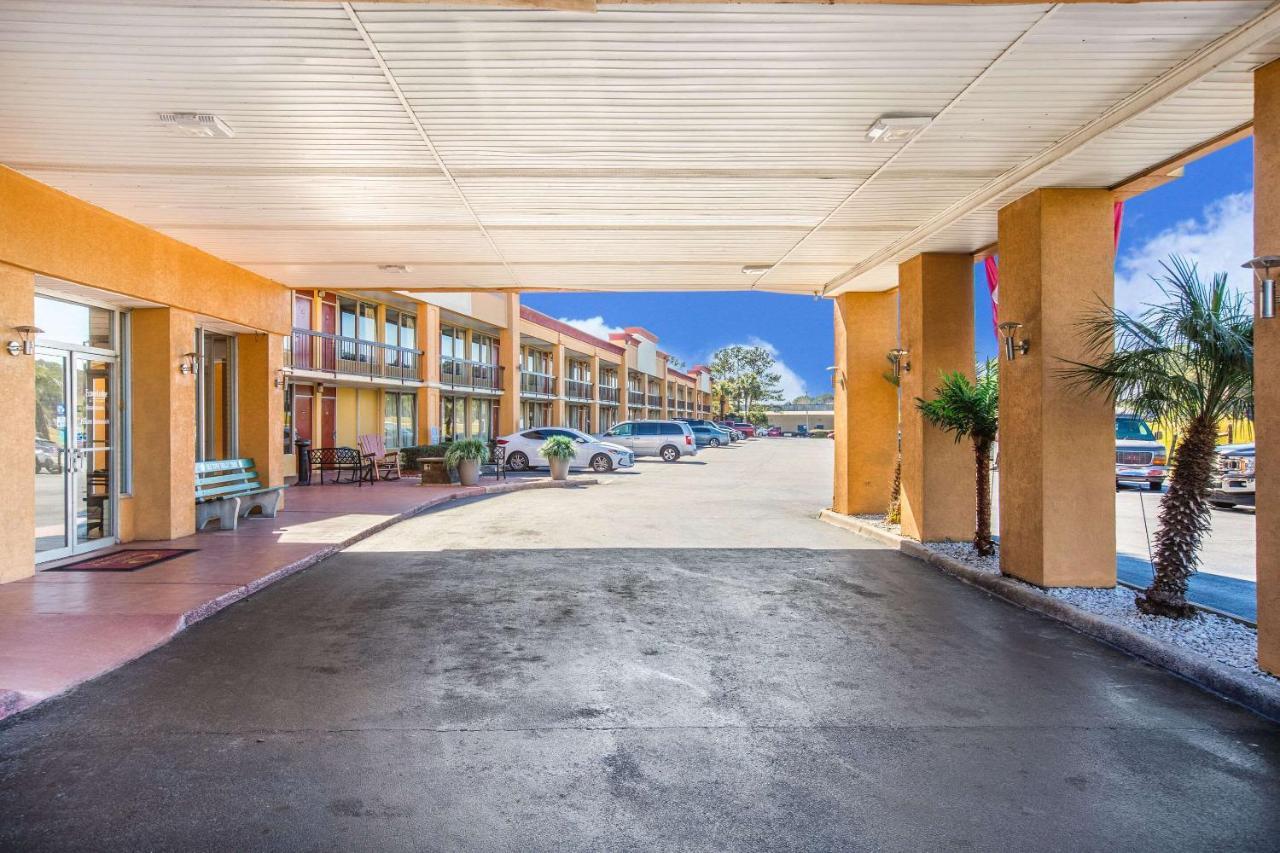 Econo Lodge Choice Hotels I 95 Savannah Gateway 24 Hour Fitness Center On Site Guest Laundry On Site Perkins Restaurant Georgetown Eksteriør bilde