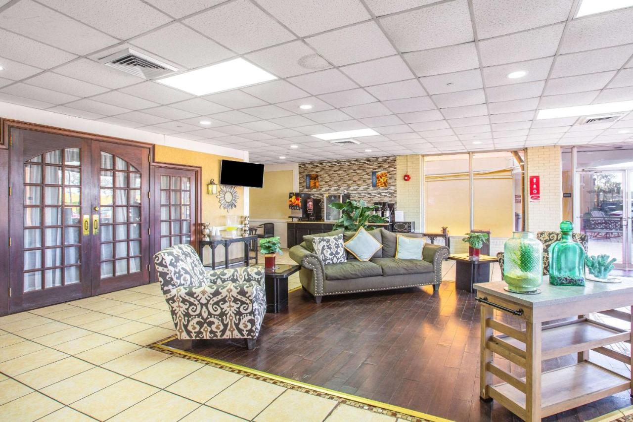 Econo Lodge Choice Hotels I 95 Savannah Gateway 24 Hour Fitness Center On Site Guest Laundry On Site Perkins Restaurant Georgetown Eksteriør bilde